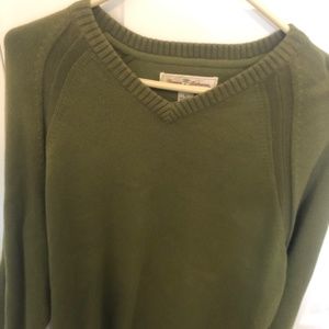 Tommy bahama v neck shirt